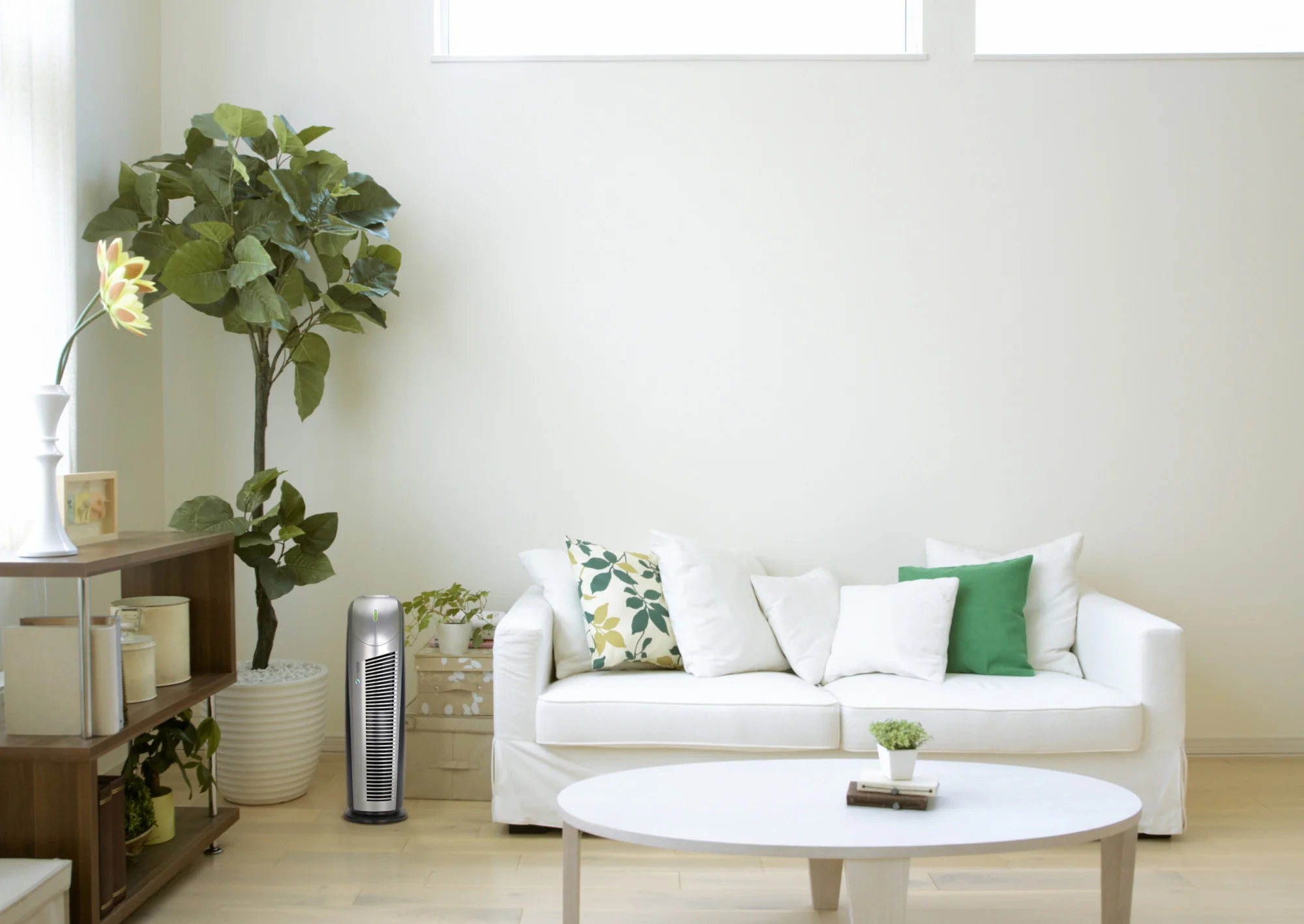 PureGuardian AP2200 HEPA PURE™ 22" Tower Air Purifier (3-speed 2-stage filtration, silver/black) - Image 5