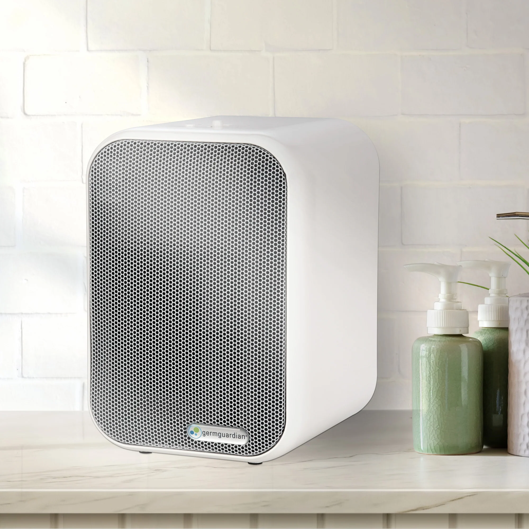 GermGuardian AC4175 HEPA PURE™ 11" Table Top Air Purifier (3-speed 4-stage UV-C filtration, gray) - Image 10