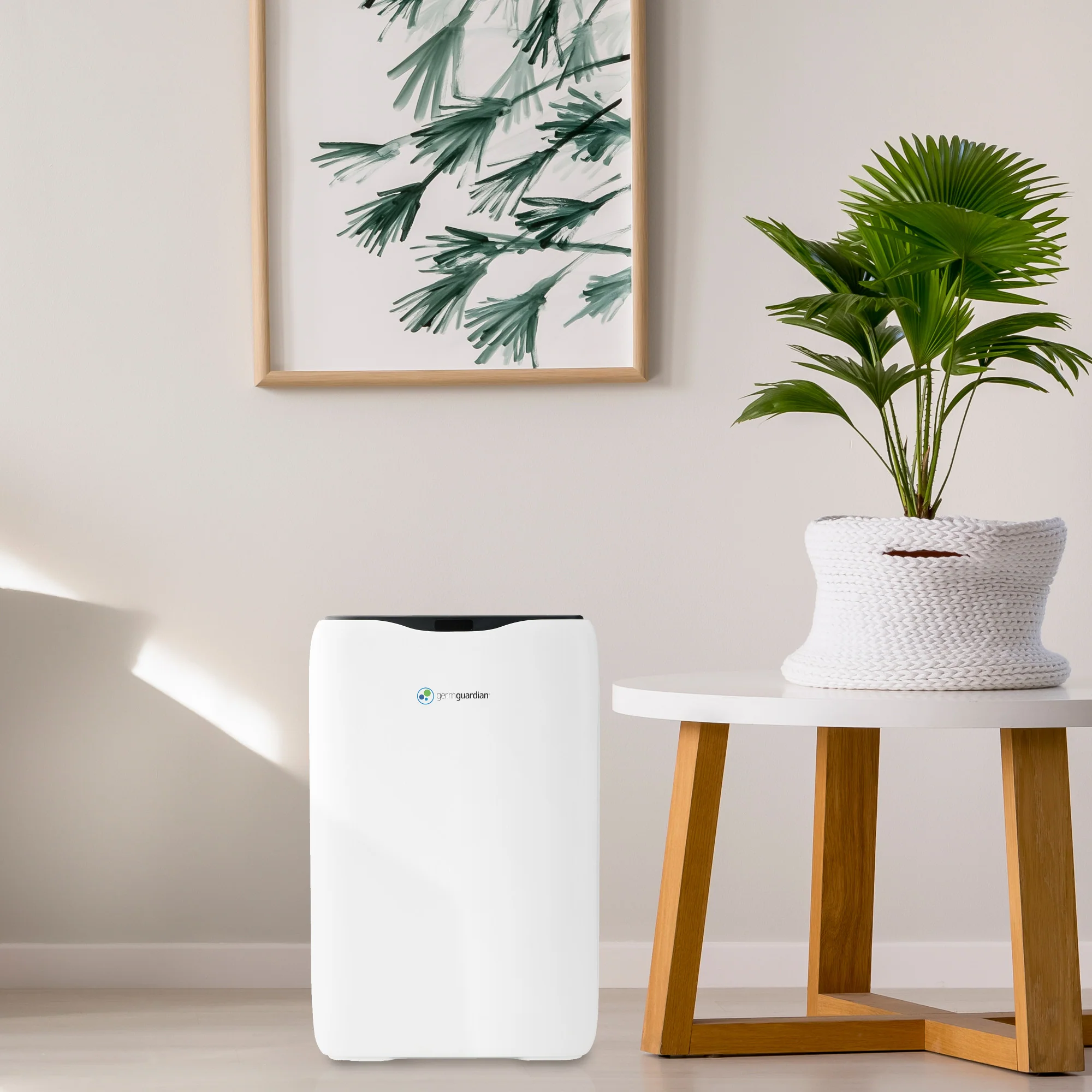 GermGuardian AC5600 HEPA PURE™ 18" Console Air Purifier (3-speed 3-stage filtration, white) - Image 9